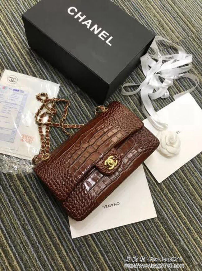 香奈兒CHANEL 棗紅色A01112新款經典CF小牛皮壓花鱷魚紋時尚單肩鏈條口蓋包 DSC2097